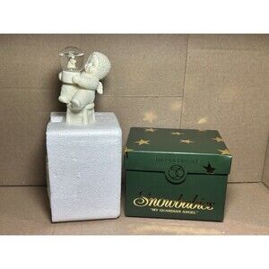 Department 56 Snowbabies My Guardian Angel 2002 Snow Globe Figurine 56.69312